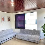 Acogedor Apartamento cerca al Mar